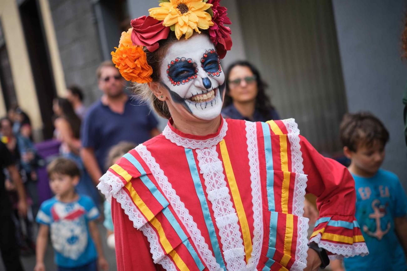 Desfile de catrinas en La Laguna