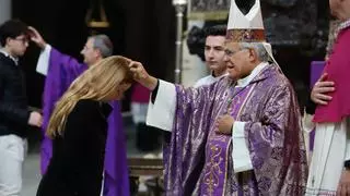 El obispo de Córdoba preside la misa del Miércoles de Ceniza en la Mezquita-Catedral