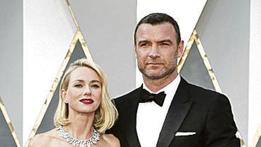 Naomi Watts y Liev Schreiber.