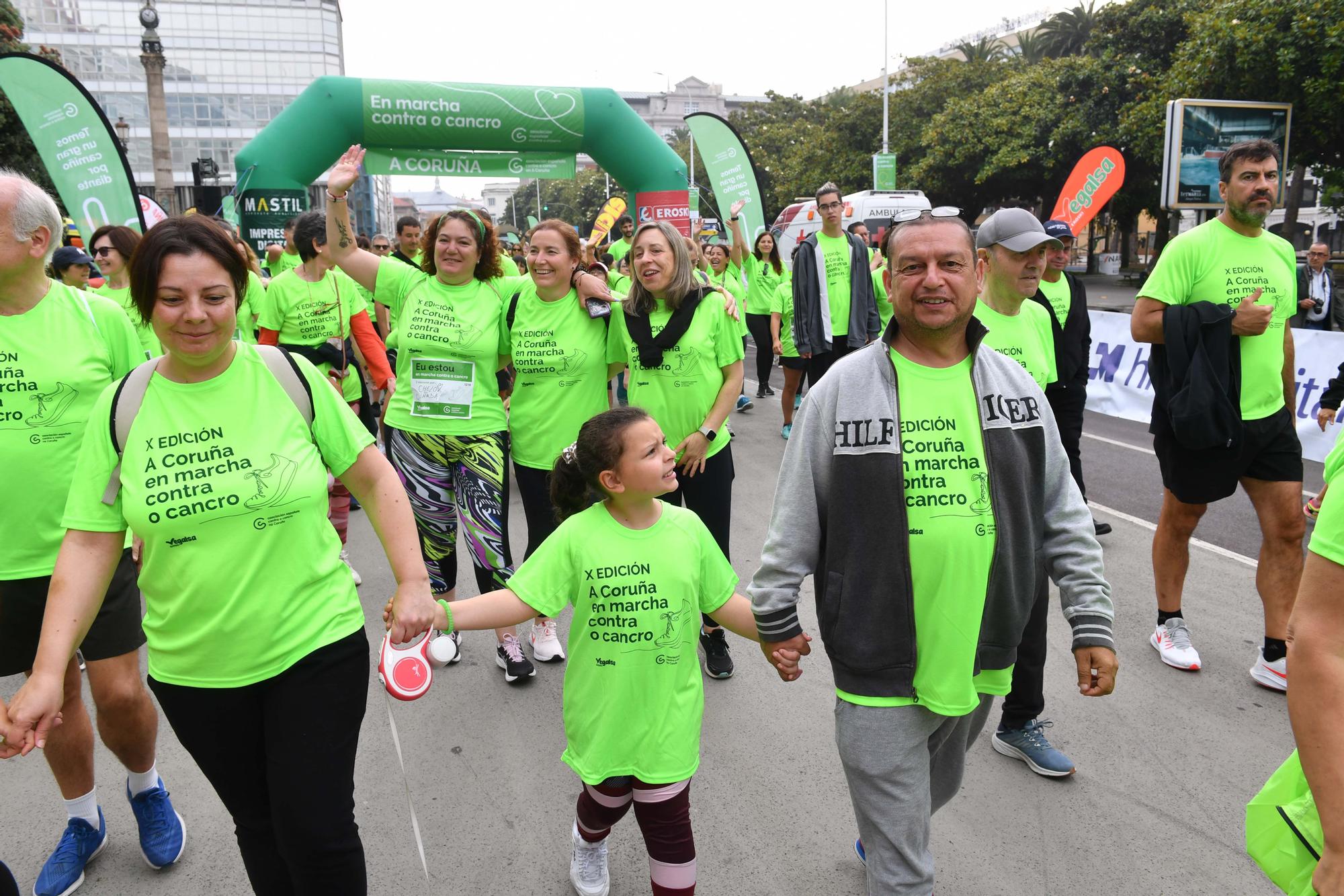 Más de 2.400 participantes en la Andaina Solidaria Contra o Cancro en A Coruña