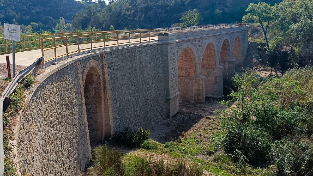 El pont restaurat de la Pobla de Claramunt