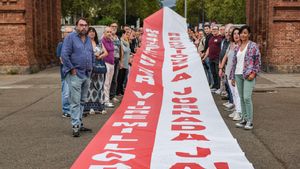 Els sindicats carreguen contra Junts després del seu ‘no’ a la reducció de jornada: «Roben 15 dies lliures als catalans»