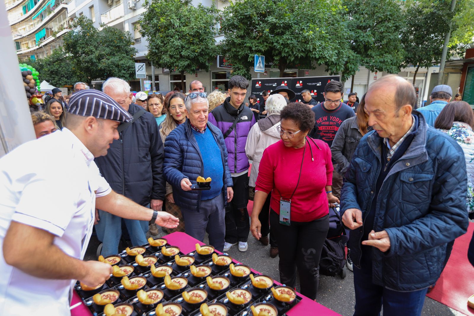 Ciudad Jardín celebra su Garden Shopping para fomentar el comercio de barrio