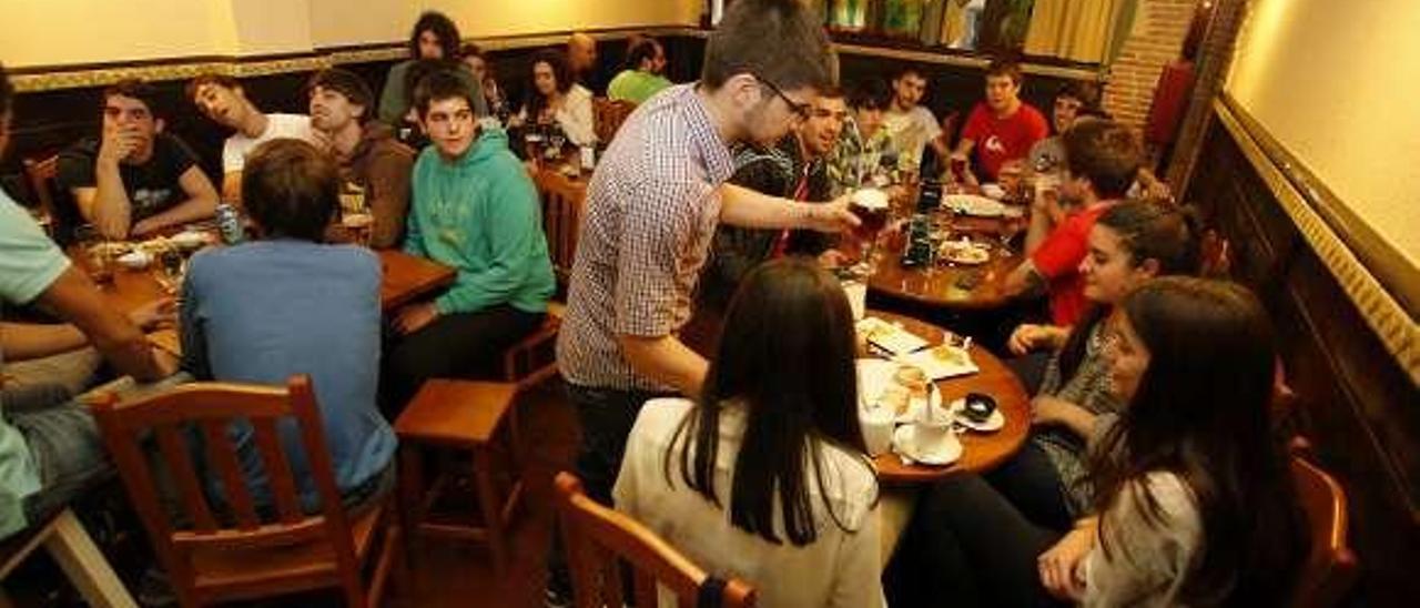 Nueva oferta hostelera en la calle Ramón Aller de Lalín