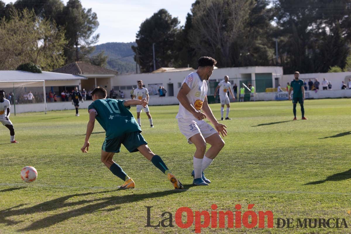 La UD Caravaca vence al Lorca Deportiva por 2-1