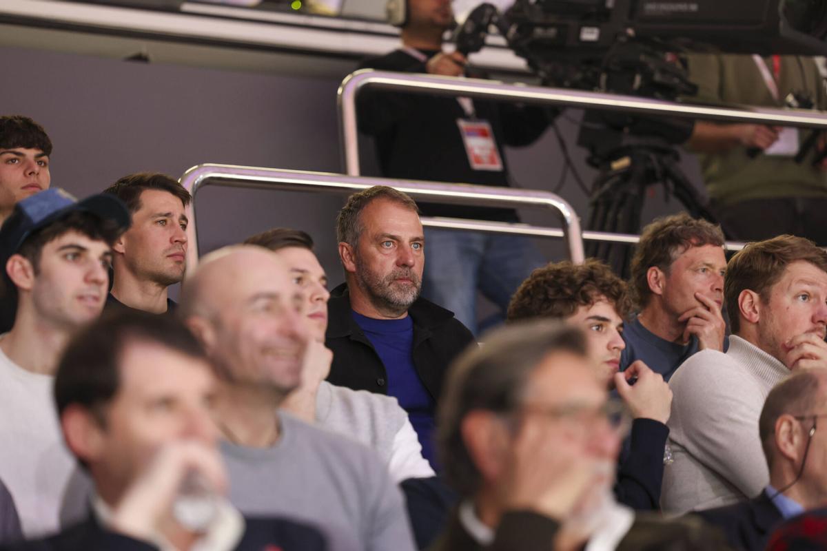 Hansi Flick, en el palco del Palau, en el partido entre el Barça y el Bayern.