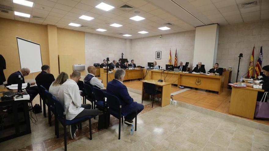 En directo | Juicio a Penalva y Subirán por el caso Cursach