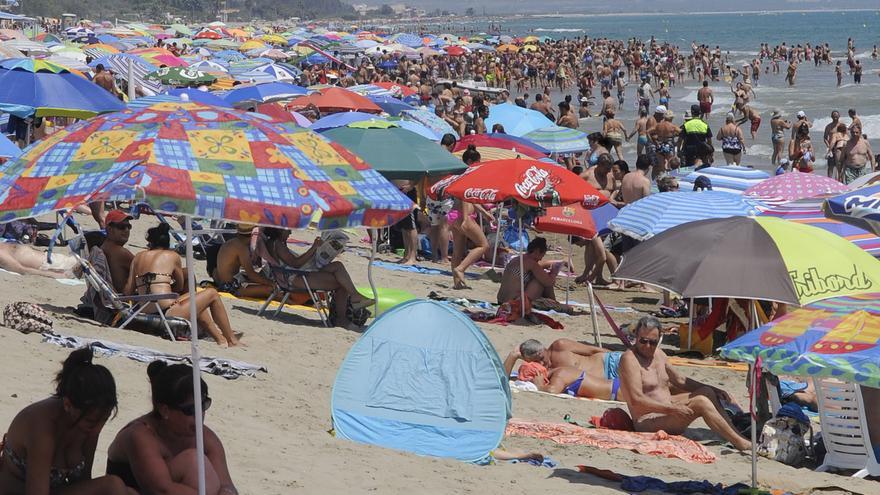 Castellón arranca un agosto cálido y seco con el termómetro al alza