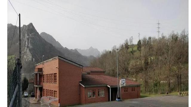 El colegio público de El Condao.