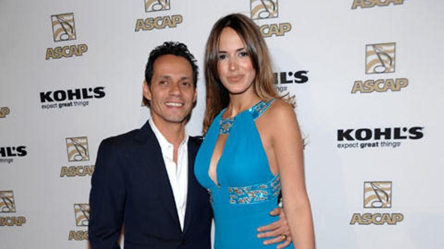 Marc Anthony y Shannon de Lima se divorcian.