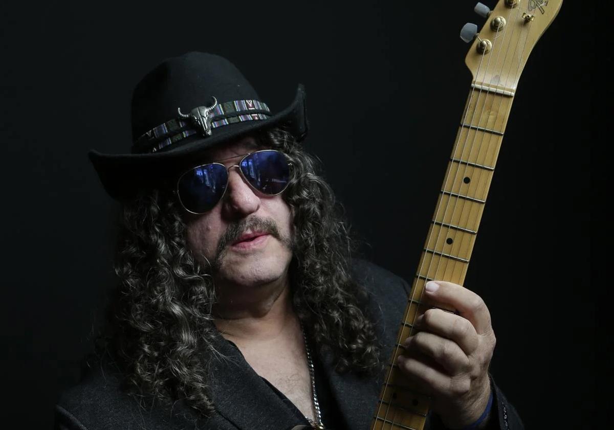 El guitarrista Santiago Campillo.