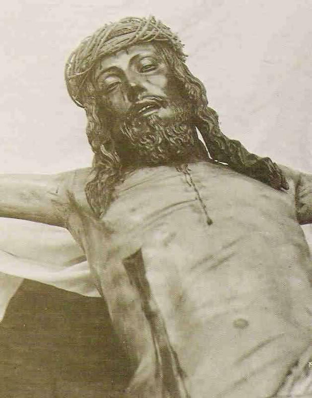 Primitivo crucificado de la Sangre, destruido en mayo de 1931.