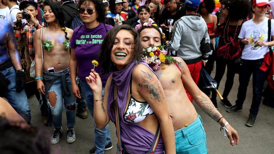 Imagen de archivo una marcha del Orgullo en Bogotá.