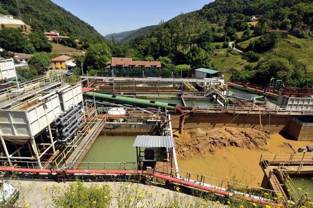 Obras Variante de Pajares // Depuradora instalada en Entrerríos.