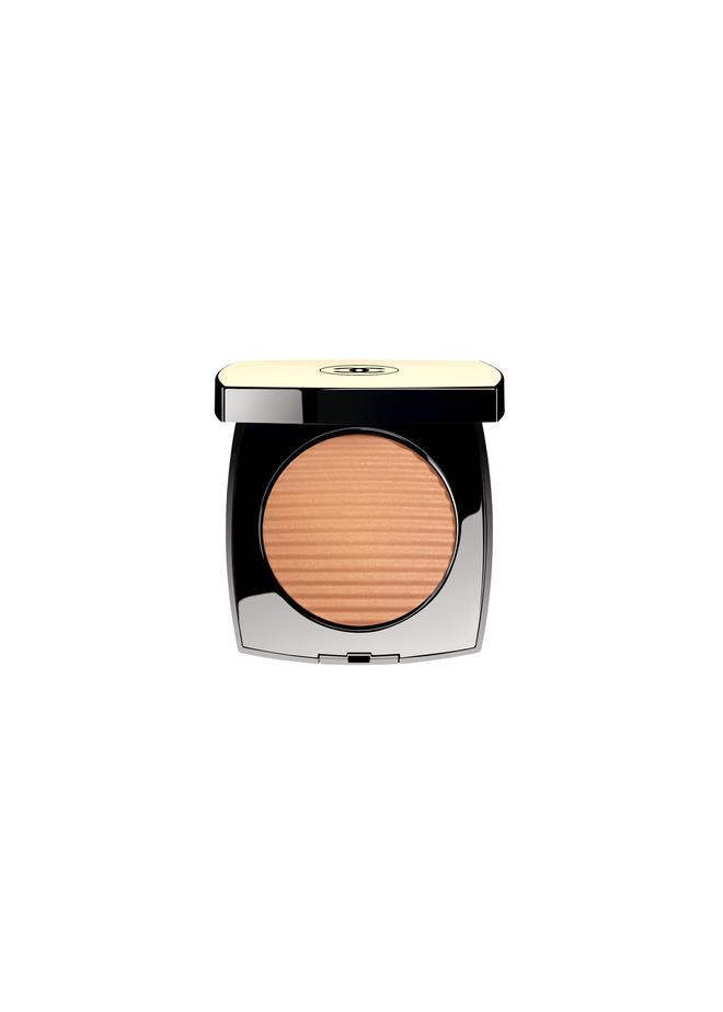 Colección crucero de maquillaje de Chanel: Poudre Belle Mine Ensoleillée Medium Light