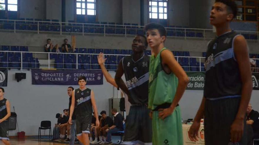 Málaga-Sevilla, final del Andaluz Cadete de Chiclana