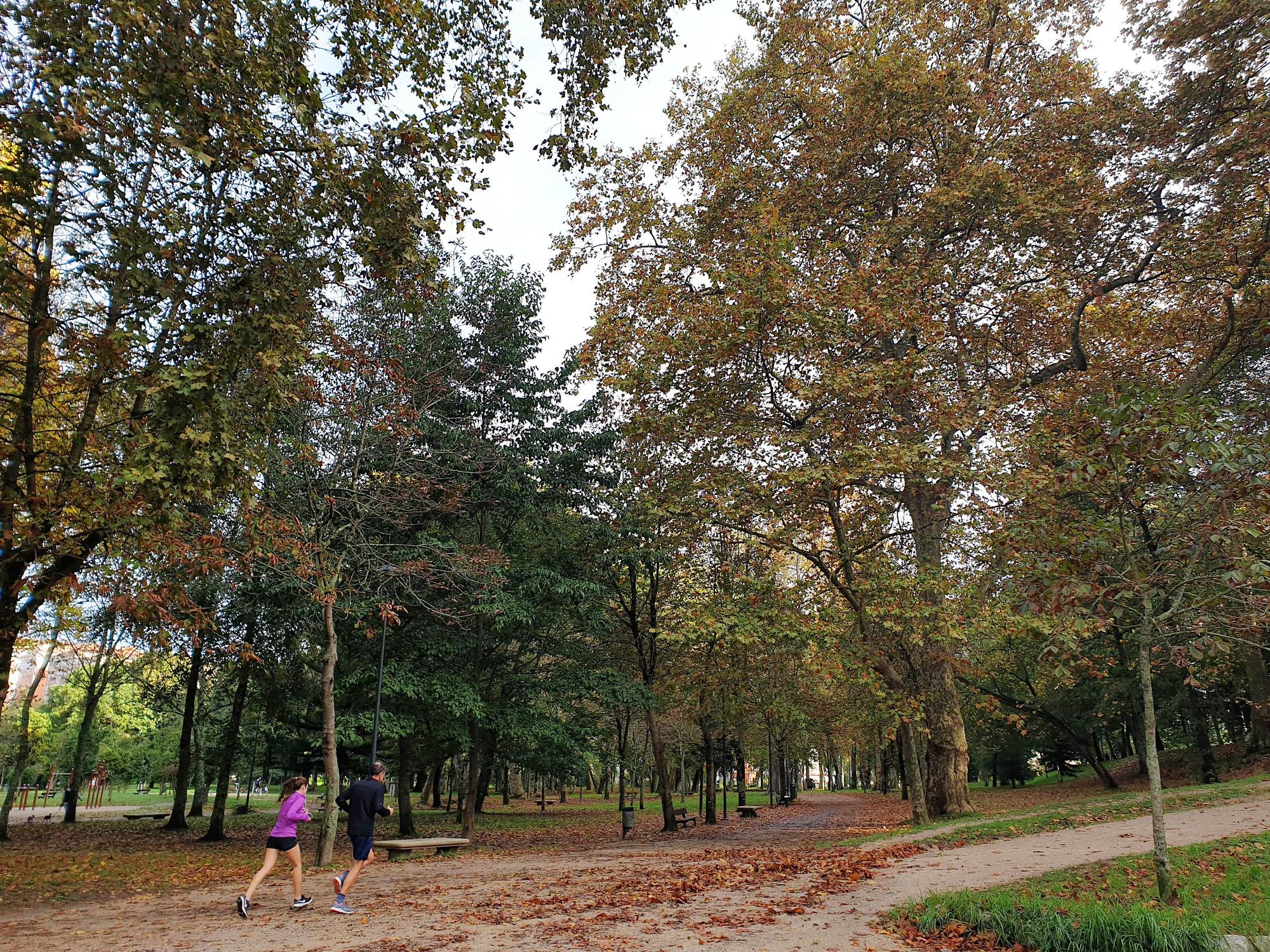 Vigo se tiñe de rojo y oro