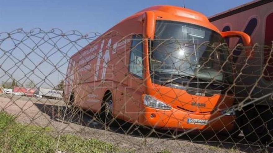 El autobús inmovilizado de Hazte Oír en Madrid.