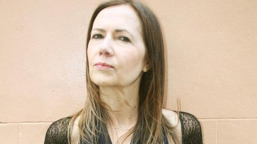 Selena Millares rescata la vida del republicano José Almoina en 'Al calor de tu nombre', una novela sobre el exilio y el amor