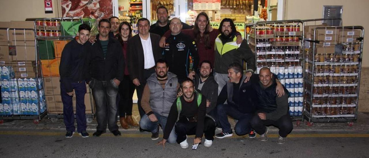 La foto de familia de los participantes en la iniciativa en el municipio de Ponent.