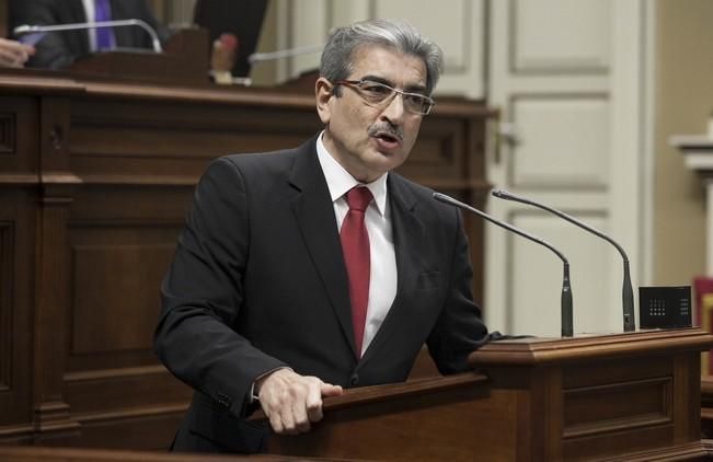 19/01/2017.CANARIAS.Pleno del Parlamento de Canarias..Fotos: Carsten W. Lauritsen