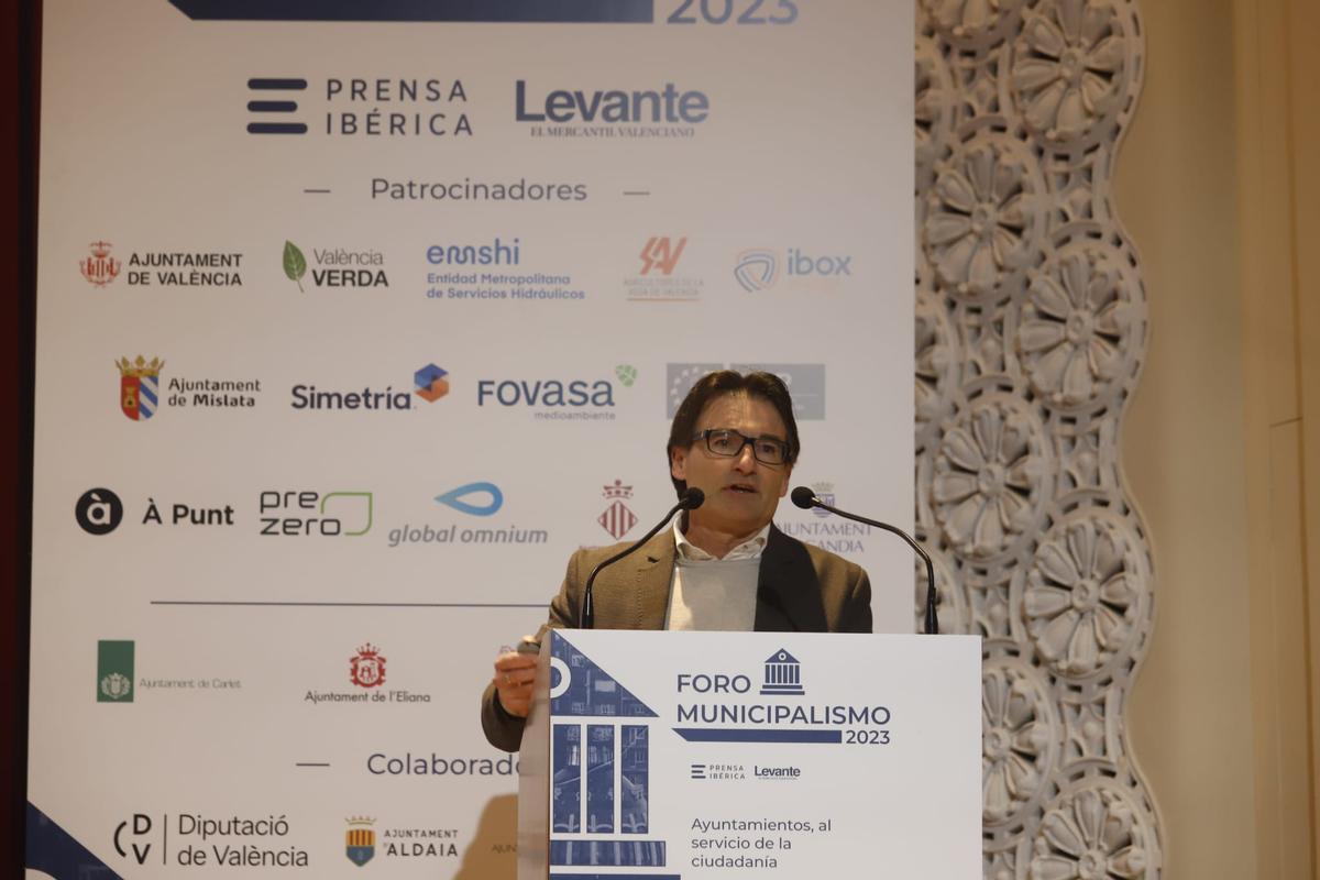 Helios García Asensio, director de Simetría Grupo