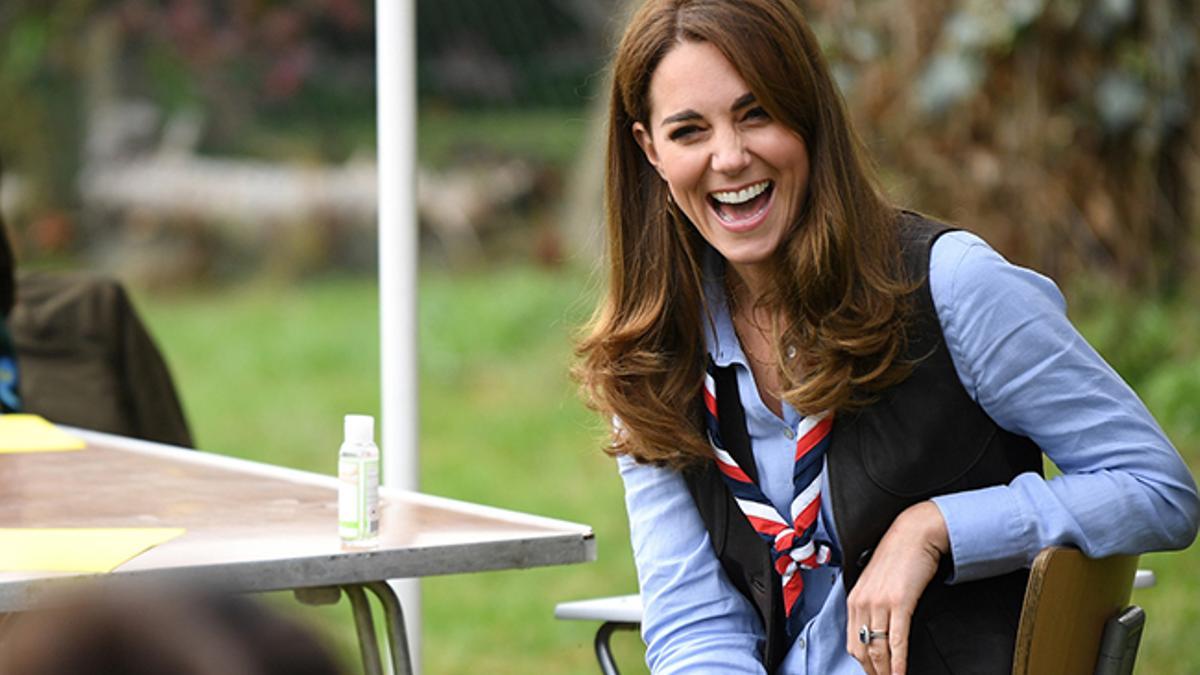 Kate Middleton visita a un grupo scout cerca de Londres