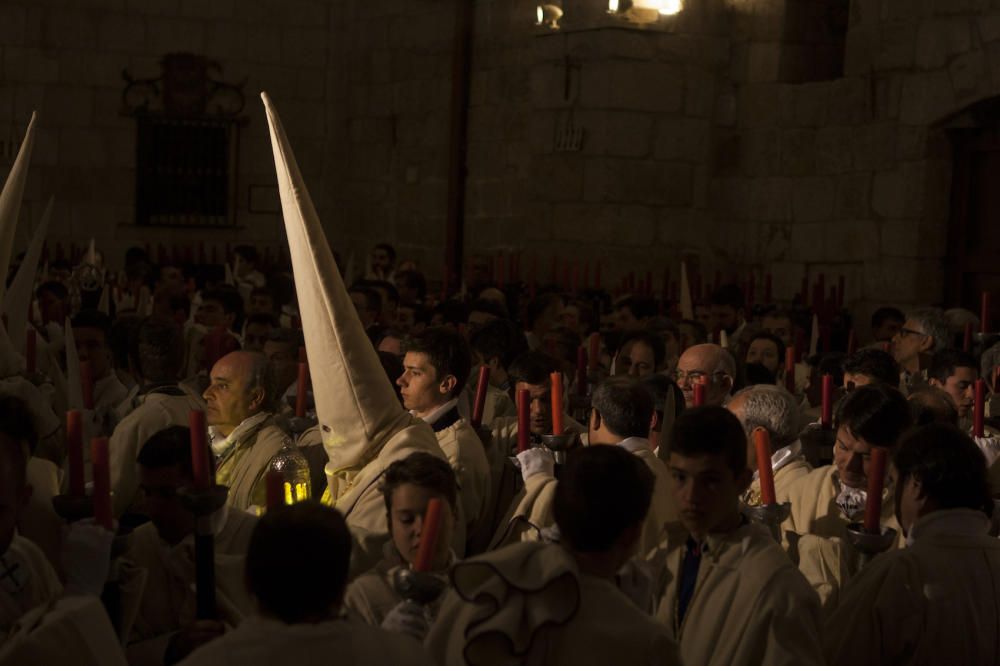 Procesión de Jesús Yacente