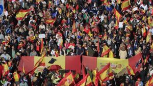 Manifestación multitudinaria contra la amnistía.