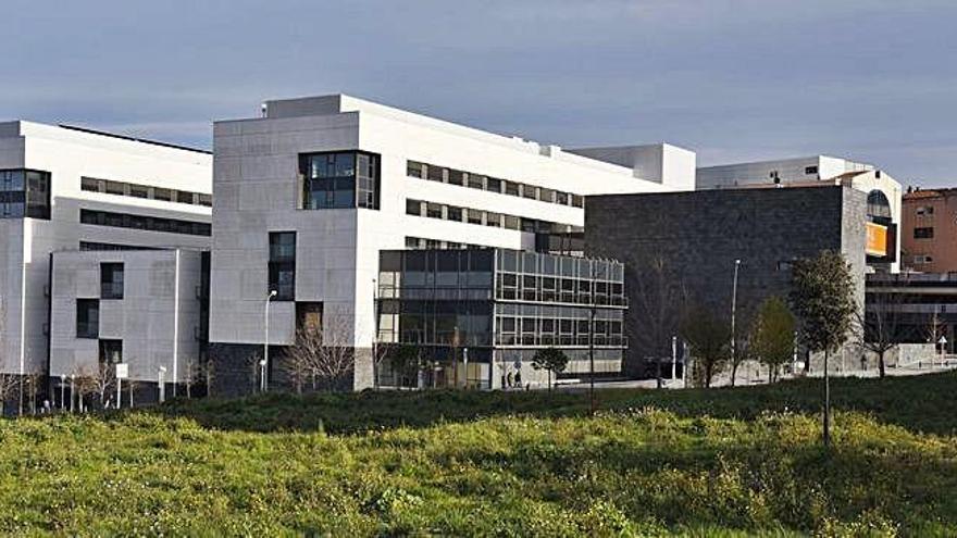 Vista de tot el complex de l&#039;Hospital Sant Joan de Déu de Manresa de la fundació Althaia