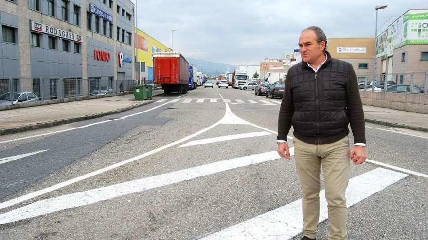 Manuel Carrera comprobó el final de las obras. // FdV