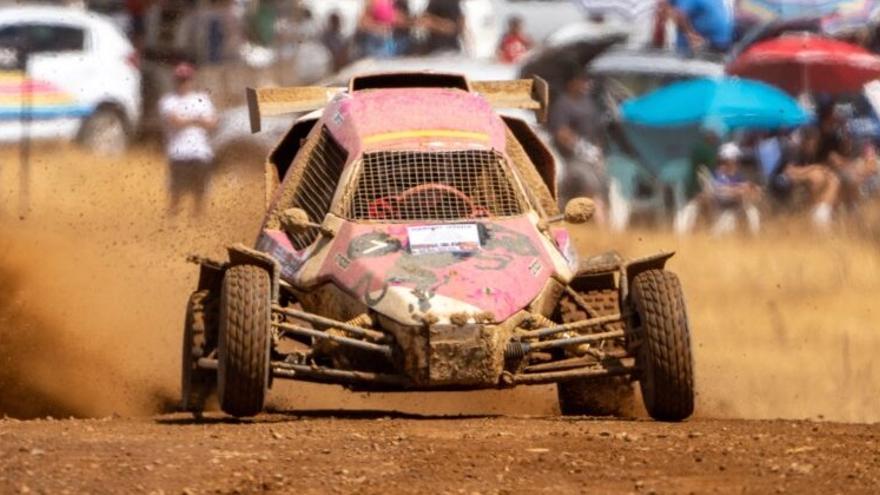 Talayuela y Olivenza centran toda la atención con autocross y karting