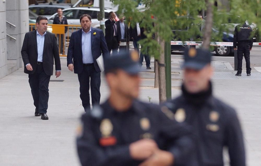 El govern català destituït i la Mesa del Parlament declaren a l'Audiència Nacional i al Suprem