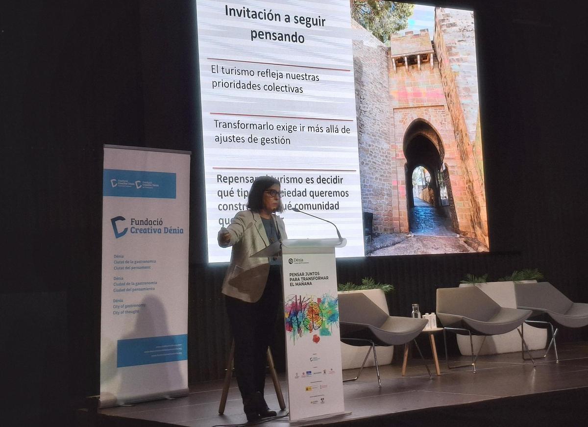 La profesora y catedrática de la Universitat d'Alacant Raquel Huete