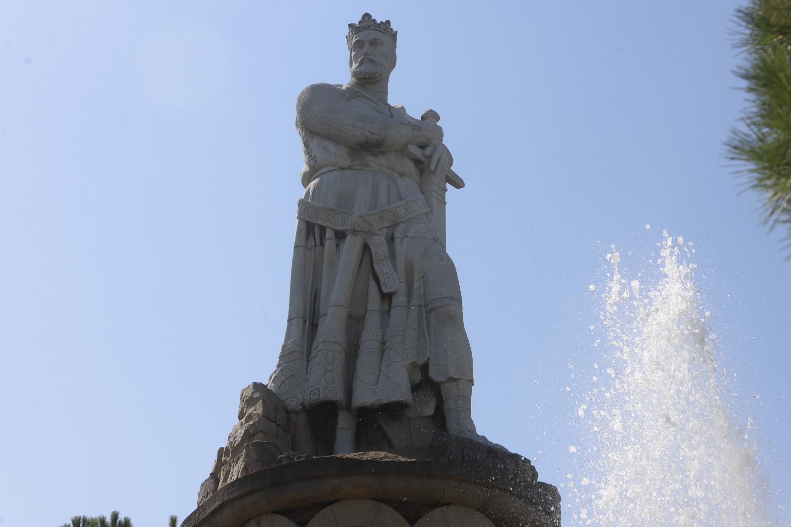 Este es el estado de los monumentos del Parque Grande José Antonio Labordeta de Zaragoza