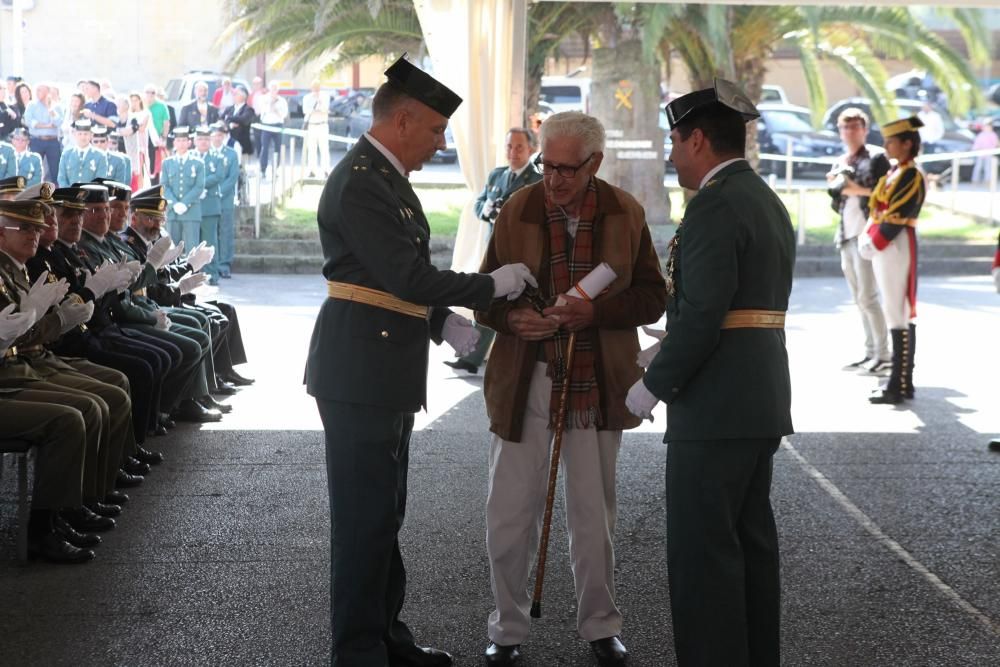 Actos del Día de la Hispanidad en la comandancia de la Guardia Civil de Gijón