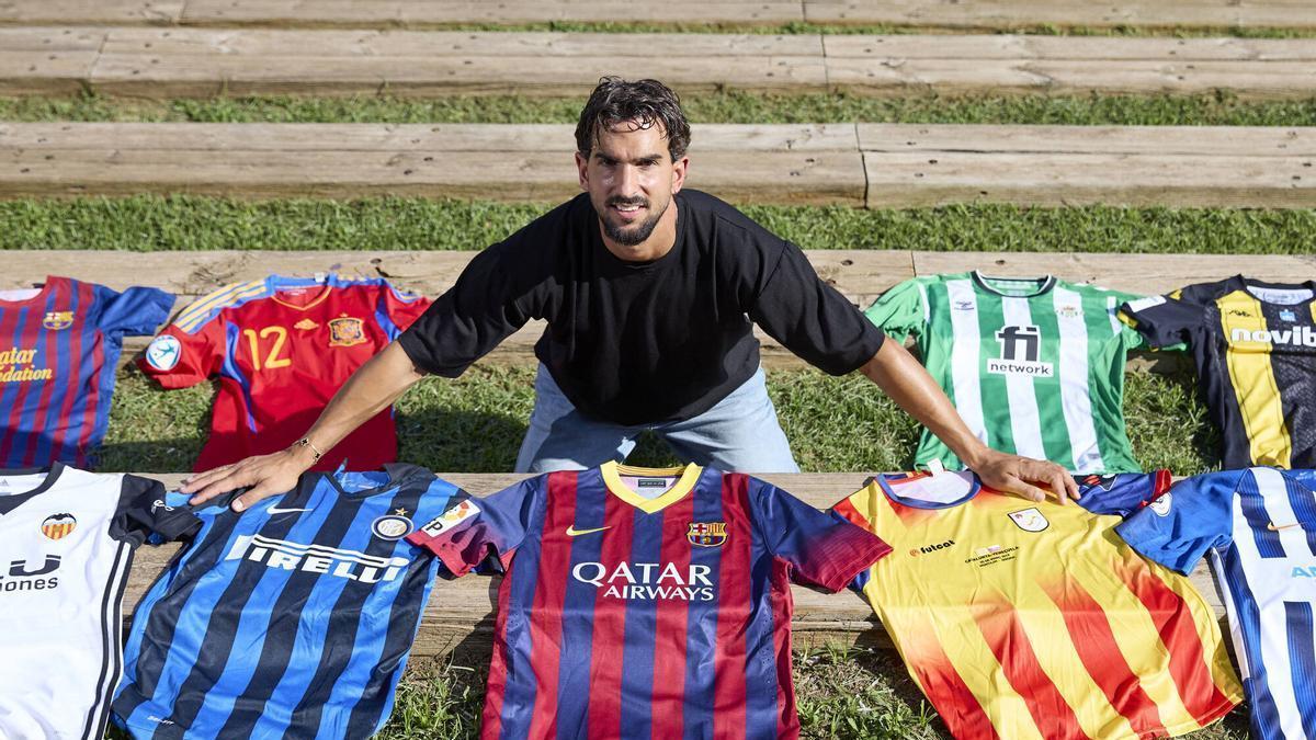Claro que quería retirarme en el Barça, pero me topé con el mejor lateral del mundo