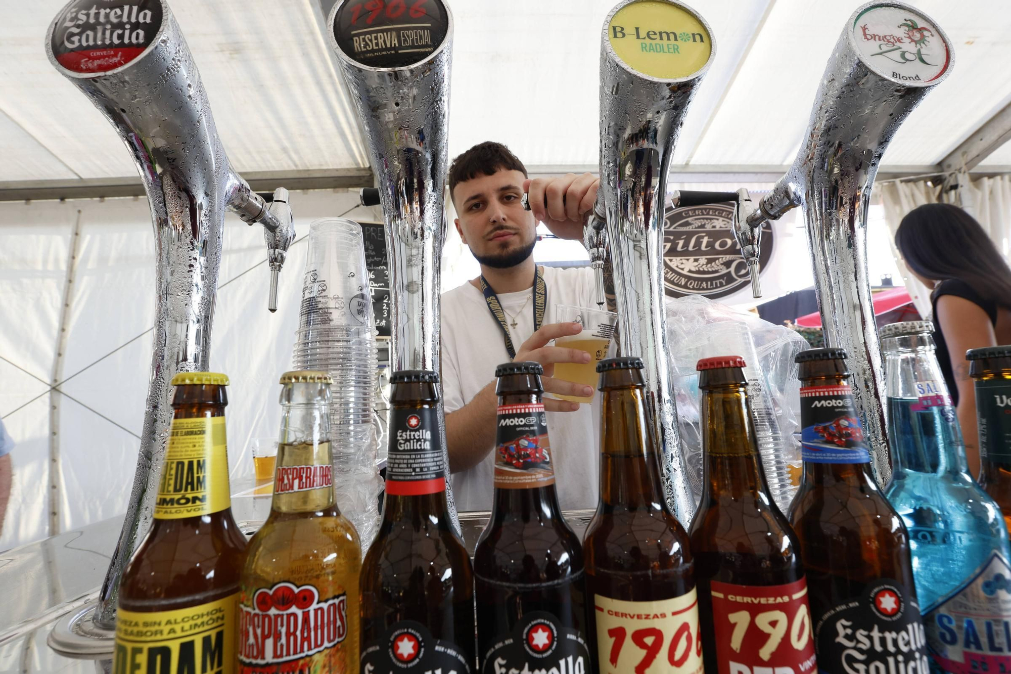 EN IMÁGENES: Así fue la inauguración del Festival de la Cerveza de Castrillón
