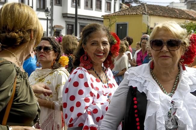 ROMERIA ROCIERA Y OFRENDA A LA VIRGEN