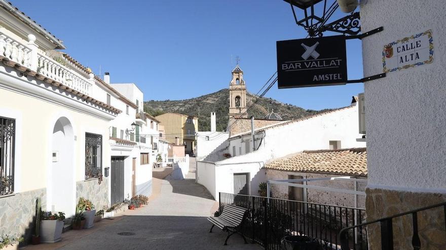 Los bares que dan vida a los pueblos en Castellón