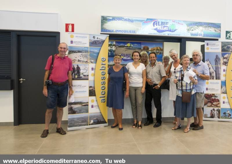 GALERÍA DE FOTOS -- Primer vuelo comercial en el aeropuerto de Castellón
