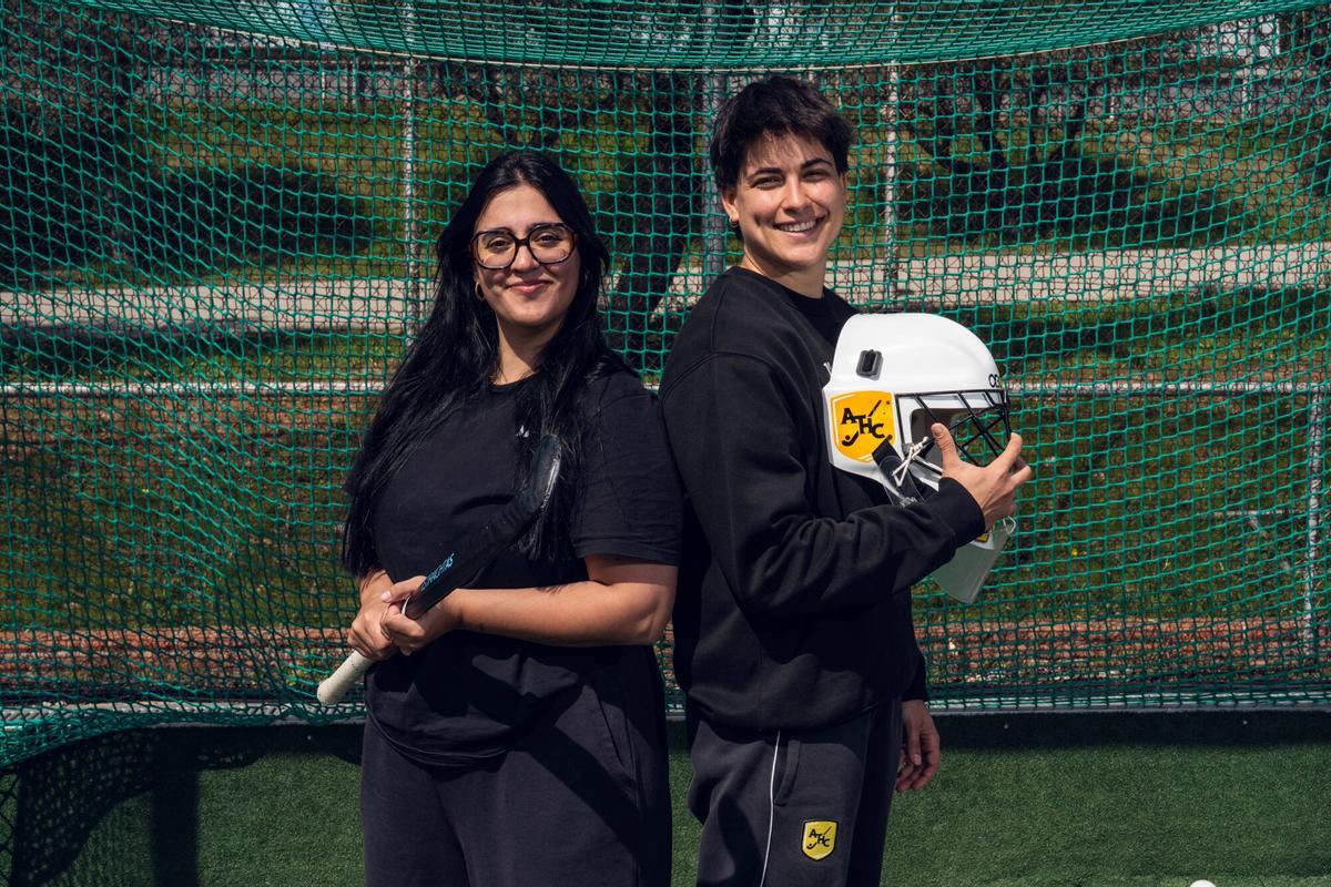Barcelona. Deportes. 30/03/2026 Ritmo de campeona entrevistas con Laia Bonals Ruiz.. Retratos a Clara Pérez, jugadora de hoquei del Atlètic Tarrasa Hockey y portera de la Selección Espanyola. FOTO de ZOWY VOETEN