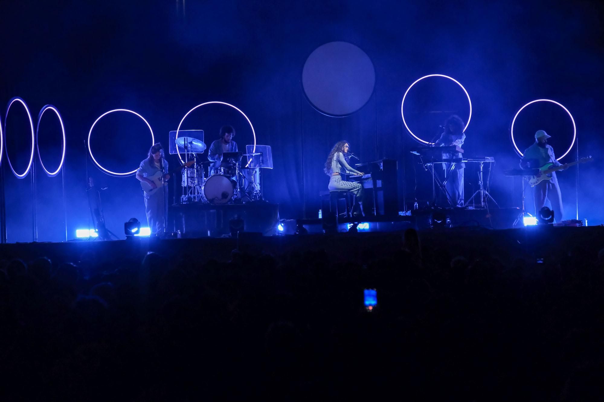 Primer día de conciertos en el Festival Cala Mijas 2023: Amaia