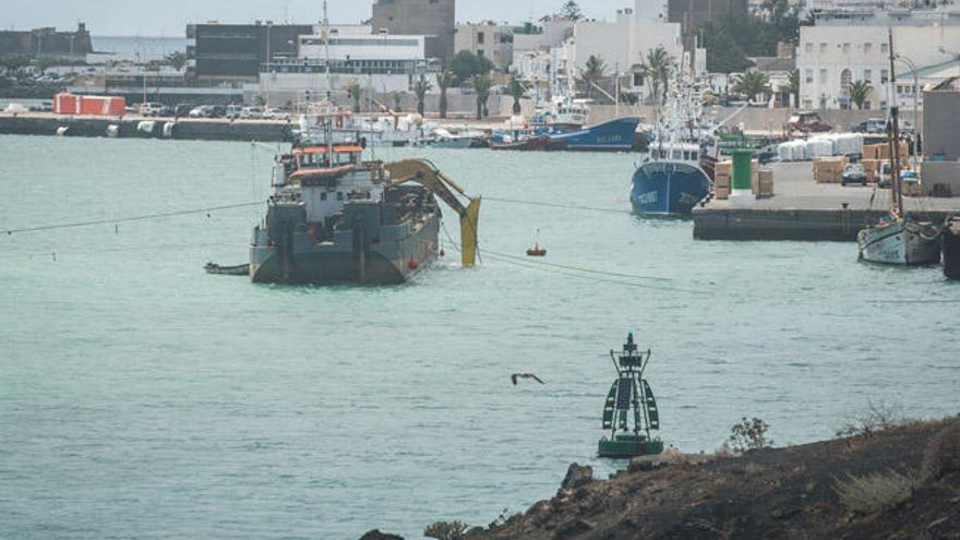 Los hoteleros se suman a la petición para la independencia del puerto