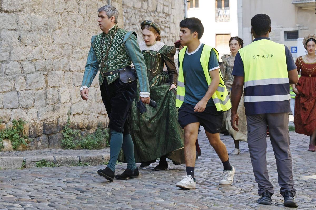 Les imatges d'un nova jornada del rodatge d''Enredados' a Girona