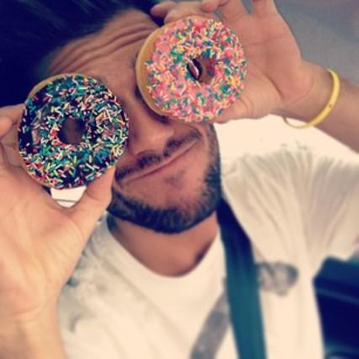 Berenar Dunkin Donuts.