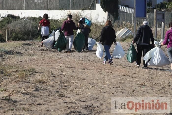 SOS Mar Menor retira dos toneladas de basura