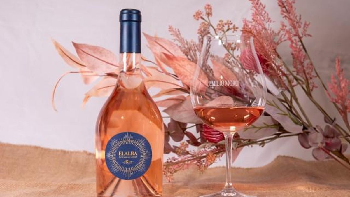 Vino Elalba, el primer rosado de Bodegas Emilio Moro y presentado en Tenerife