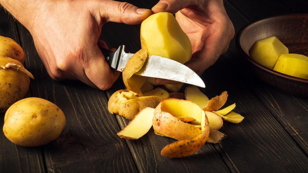 Sorprende a tus invitados con una receta de patatas rellenas de atún