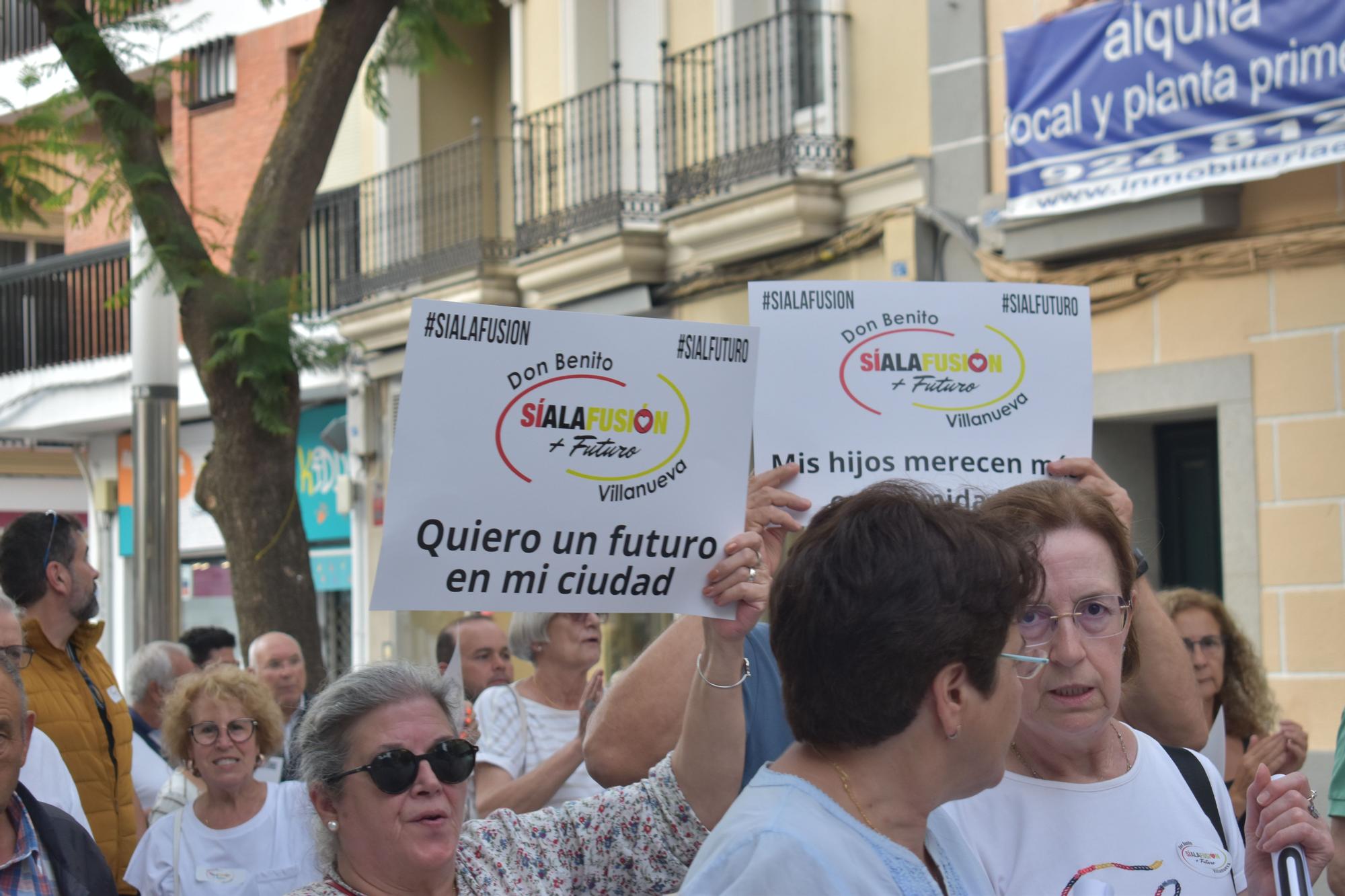 Manifestación en Don Benito por la fusión con Villanueva